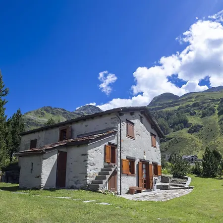 Emet By Interhome * Casone (Sondrio)